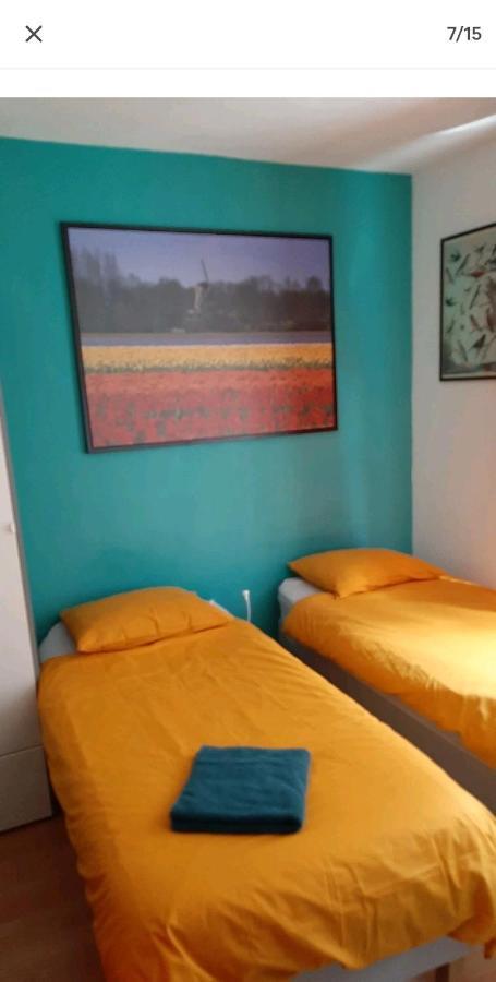 Nicole, Not For Parties, Not A Hotel, Room With Shared Bathroom, No Kitchen Amsterdam Eksteriør billede